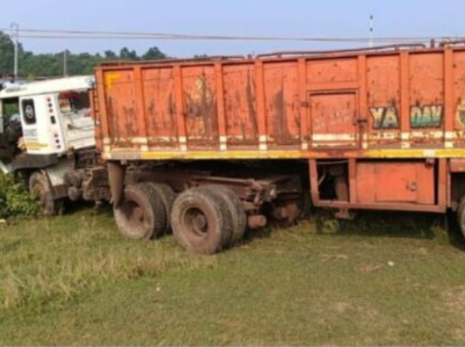 Chaibasa Trailer-Car Collision Kills Three, Two Seriously Injured